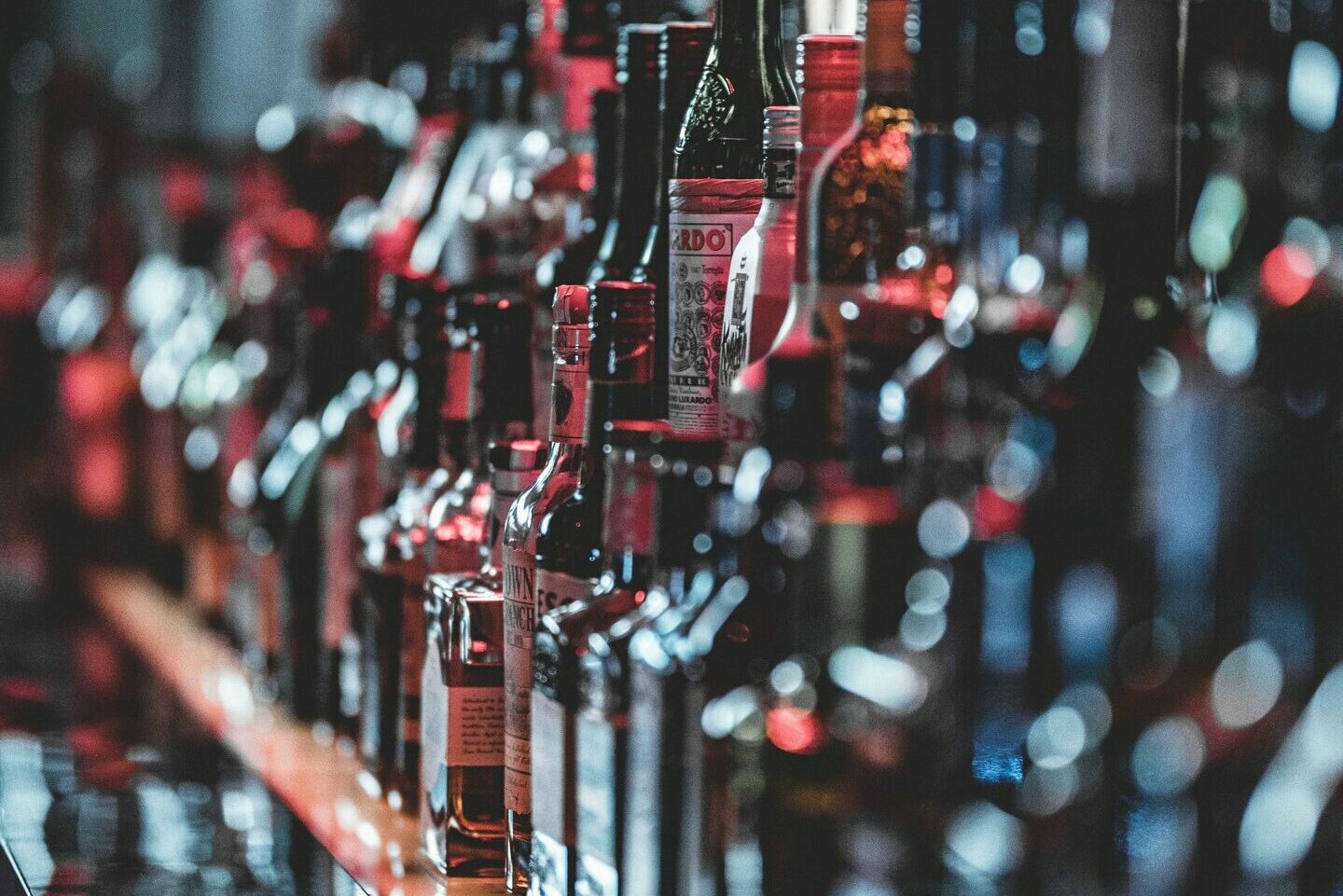 Natürliche Sirups und Spirituosen aus Berlin für die eigene Hausbar
